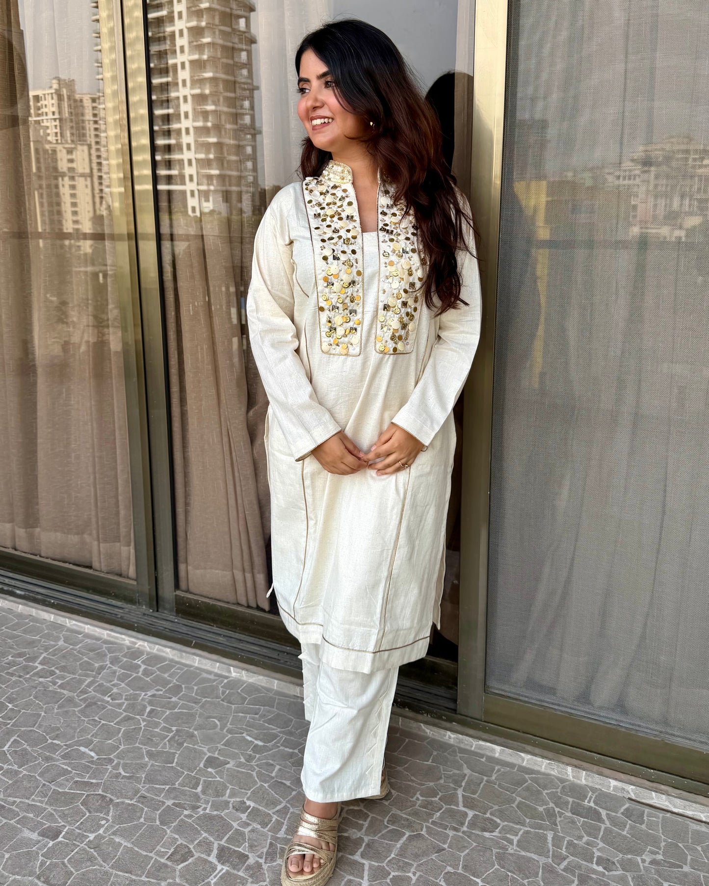 Embellished 2 piece kurta set